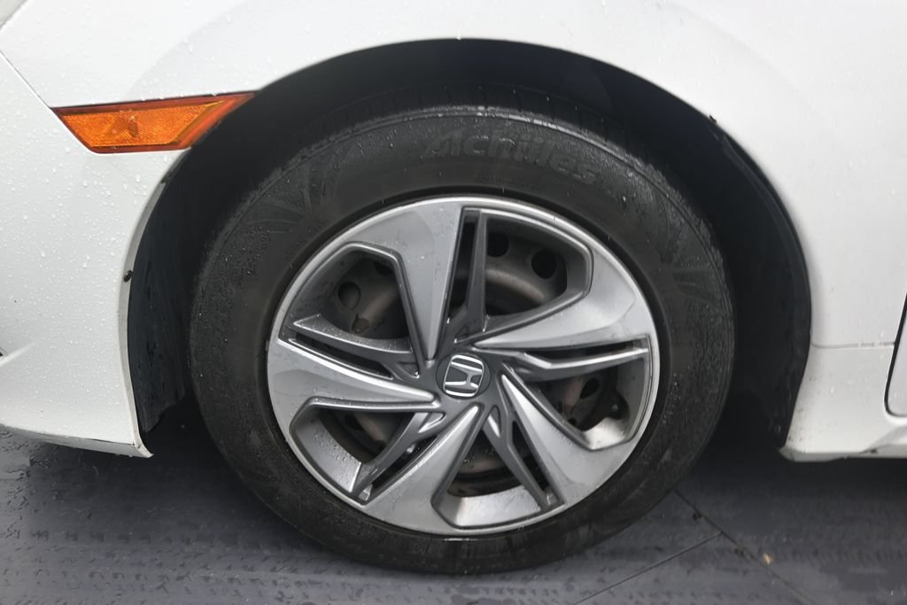 Used 2019 Honda Civic LX image 9