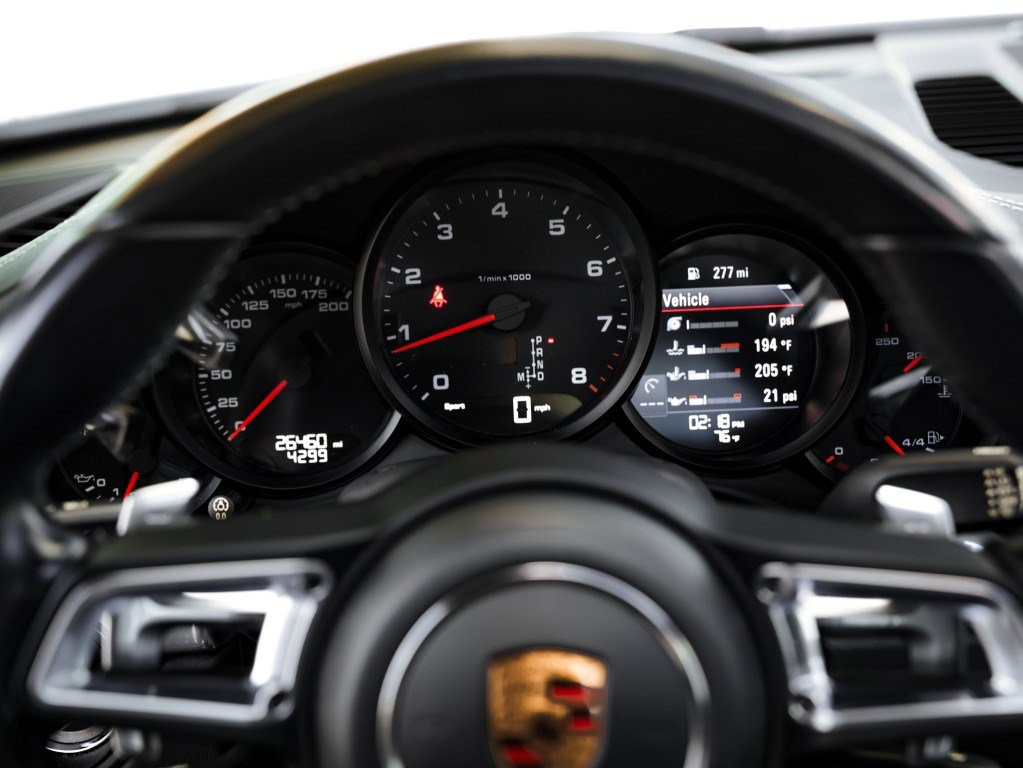 Used 2018 Porsche 911 Carrera image 18