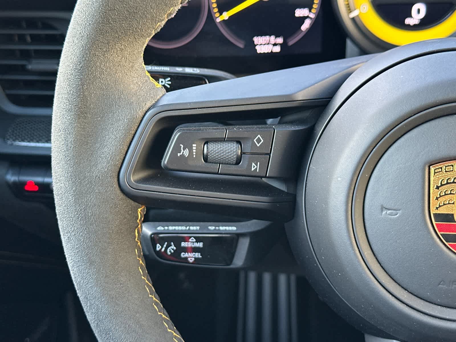 Certified 2022 Porsche 911 GT3 RWD image 22