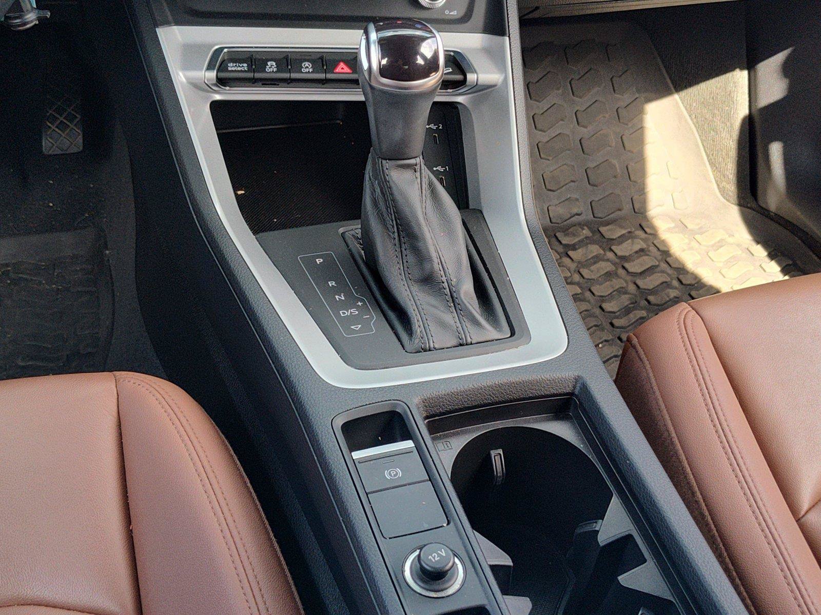 Used 2022 Audi Q3 2.0T Premium AWD/4WD image 21