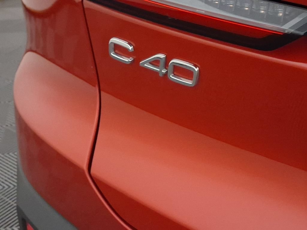 Certified 2023 Volvo C40 P8 Recharge Ultimate w/ Protection Package Premier AWD/4WD image 11