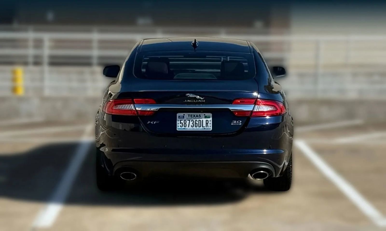 Used 2015 Jaguar XF Portfolio AWD/4WD image 7