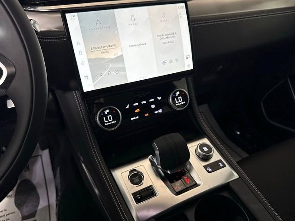 New 2026 Jaguar F-PACE R-Dynamic S AWD/4WD image 38