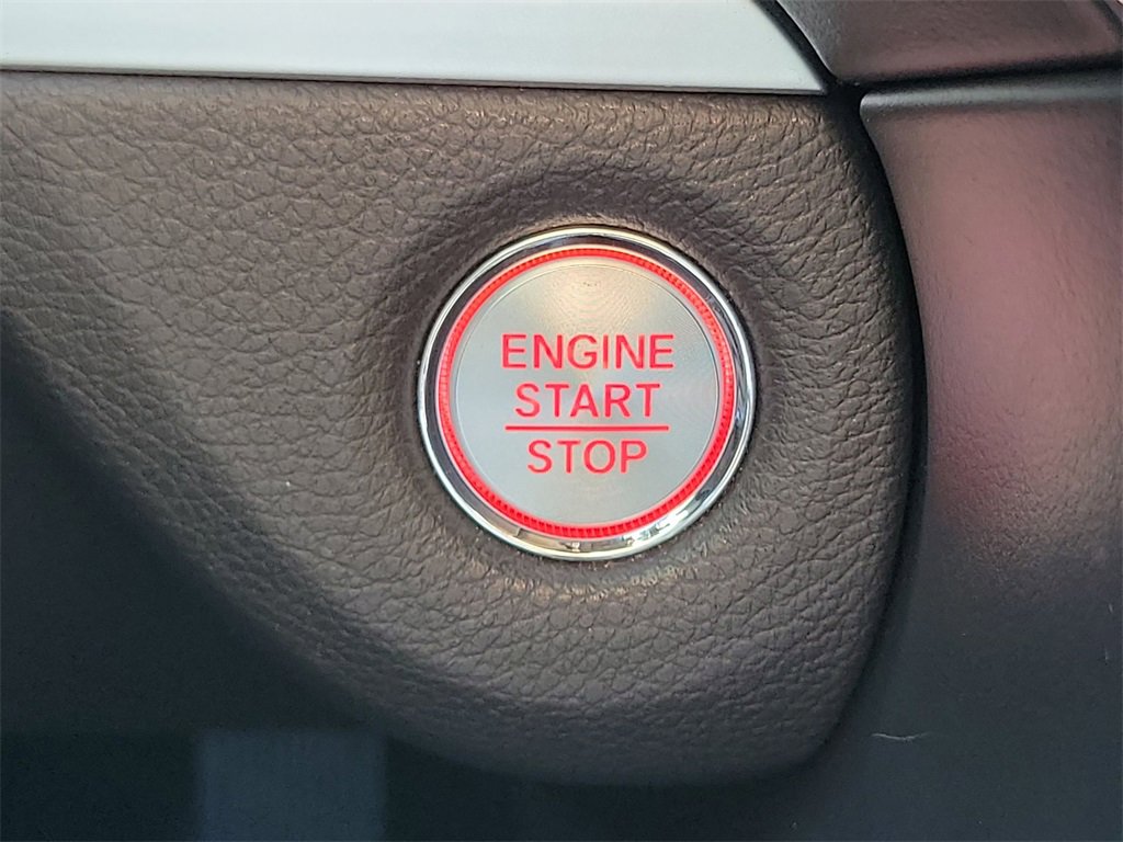 Used 2018 Acura RLX w/ Technology Package image 16