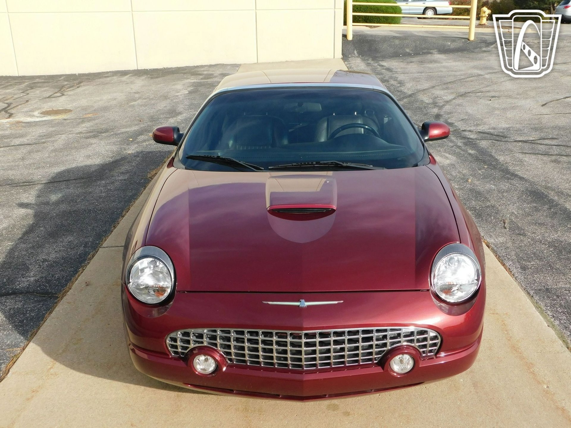 Used 2004 Ford Thunderbird image 5