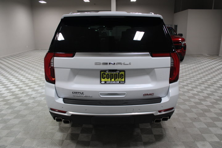 New 2026 GMC Yukon XL Denali w/ Denali Reserve Package AWD/4WD image 11