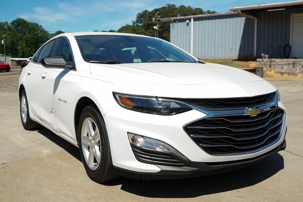 Used 2022 Chevrolet Malibu LS image 35