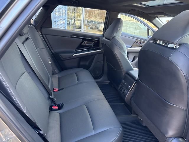 Used 2025 Toyota bZ4X AWD w/ Weather Package image 30