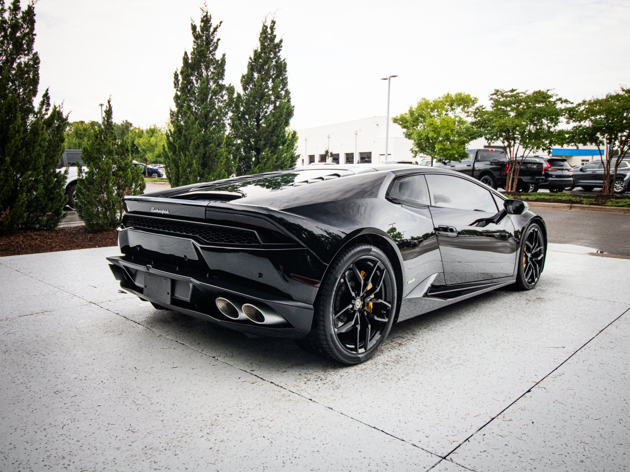 Used 2015 Lamborghini Huracan LP 610-4 AWD/4WD image 10