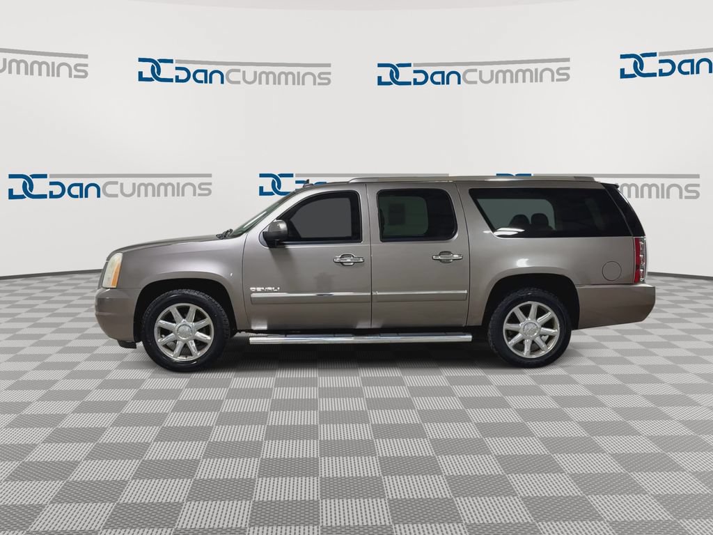 Used 2012 GMC Yukon XL Denali AWD/4WD image 5