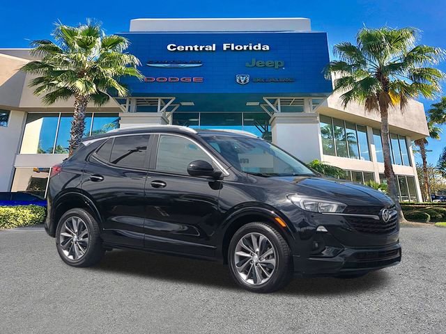 Used 2023 Buick Encore GX Select w/ Sport Touring Package image 2