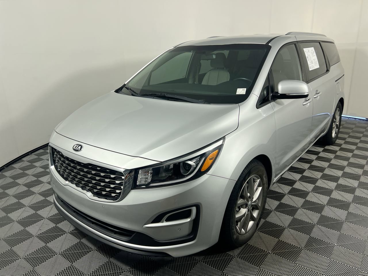 Used 2021 Kia Sedona EX FWD image 7