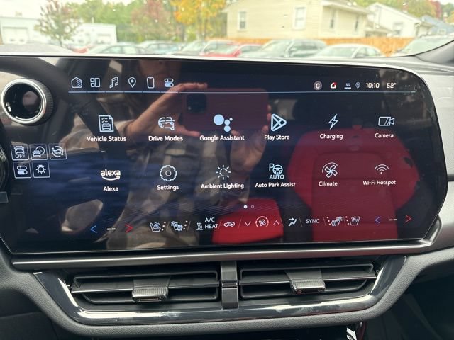 New 2025 Chevrolet Equinox EV RS w/ Active Safety Package 3 AWD/4WD image 16