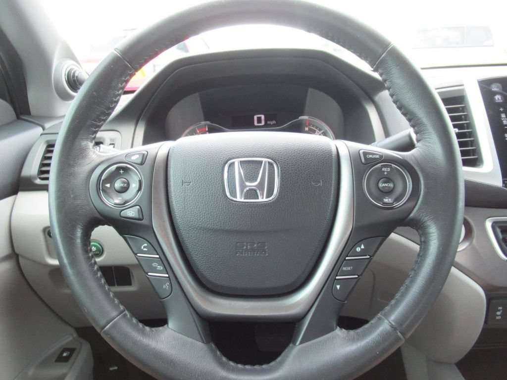Used 2017 Honda Ridgeline RTL-T image 22