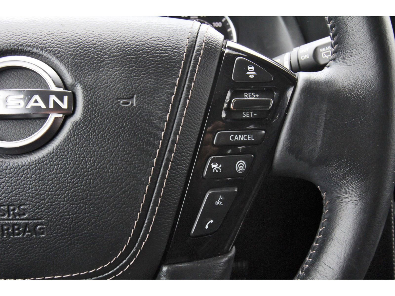 Used 2022 Nissan Armada Platinum w/ Captain's Chairs Package RWD image 22