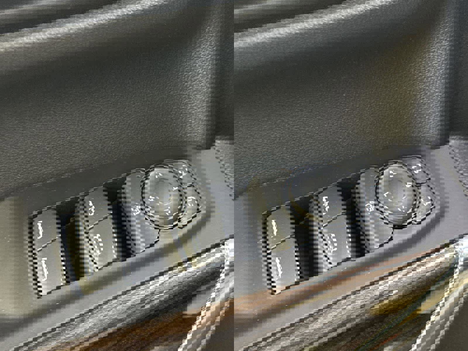 Used 2021 Chevrolet Silverado 1500 LT Trail Boss image 24