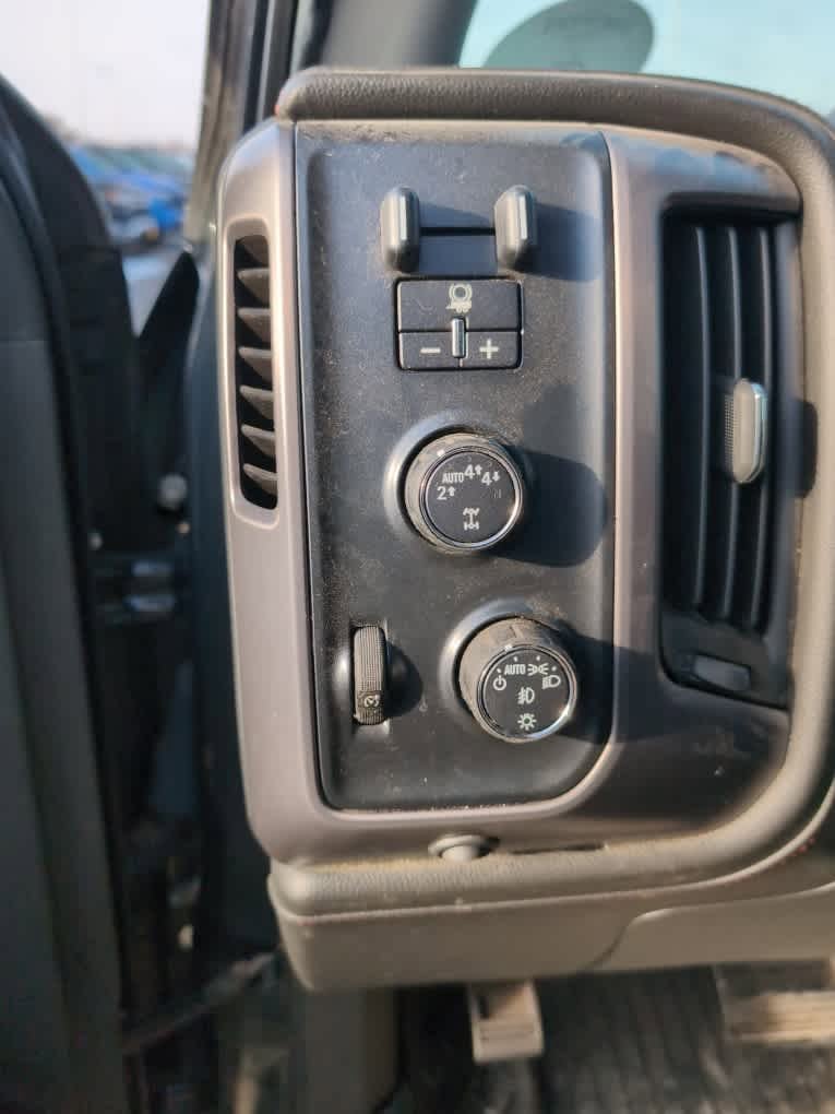 Used 2018 GMC Sierra 1500 SLT image 7