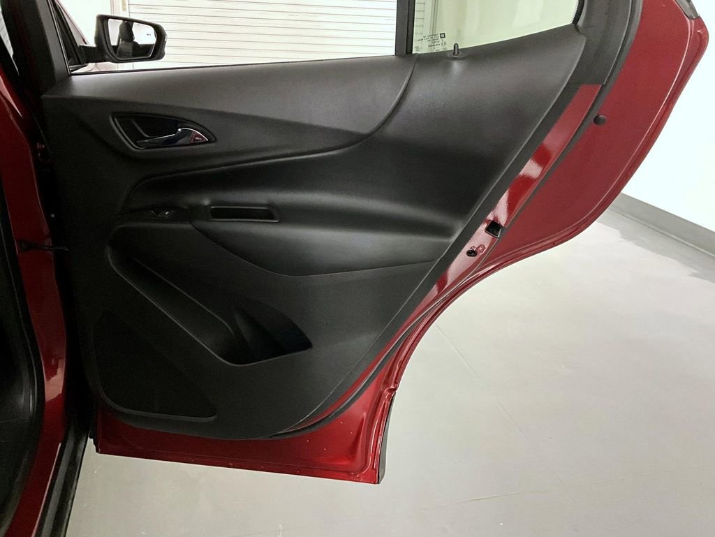 Used 2019 Chevrolet Equinox LT image 17