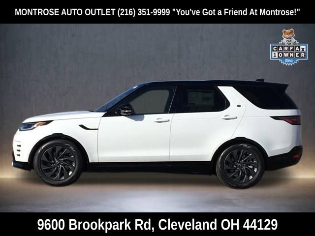 Used 2024 Land Rover Discovery Dynamic SE image 4