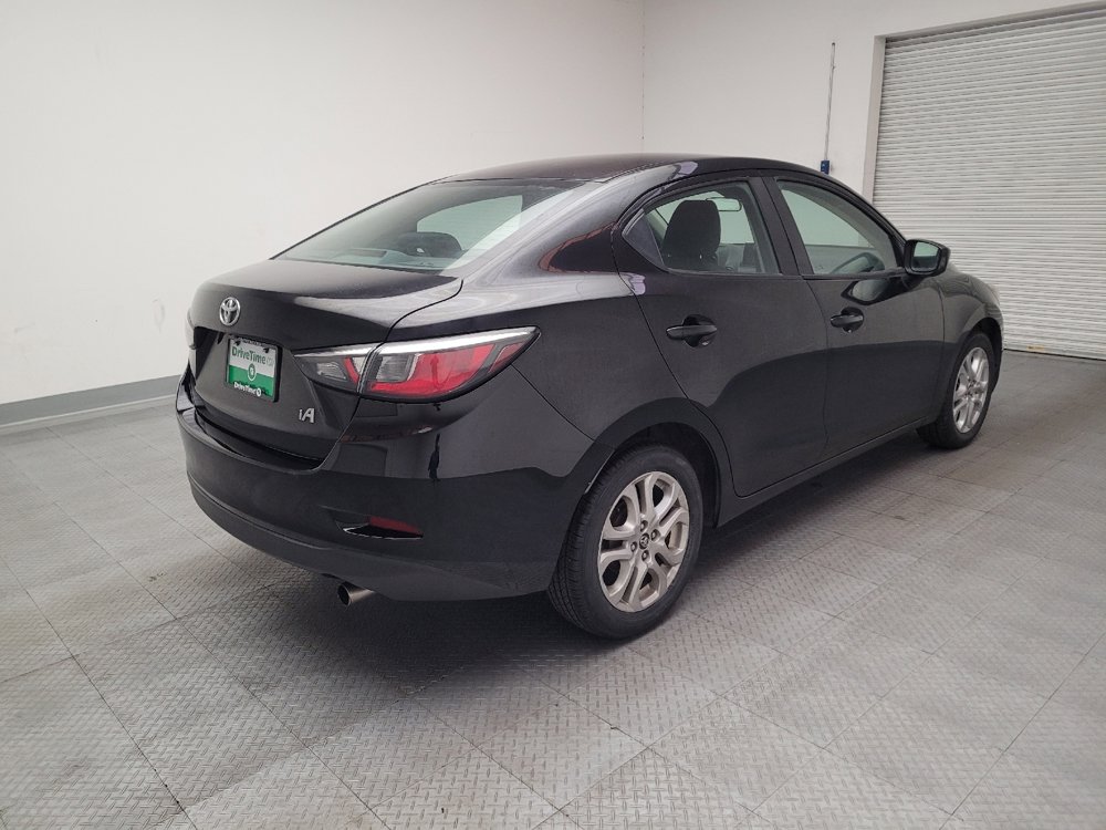 Used 2017 Toyota Yaris iA FWD image 9