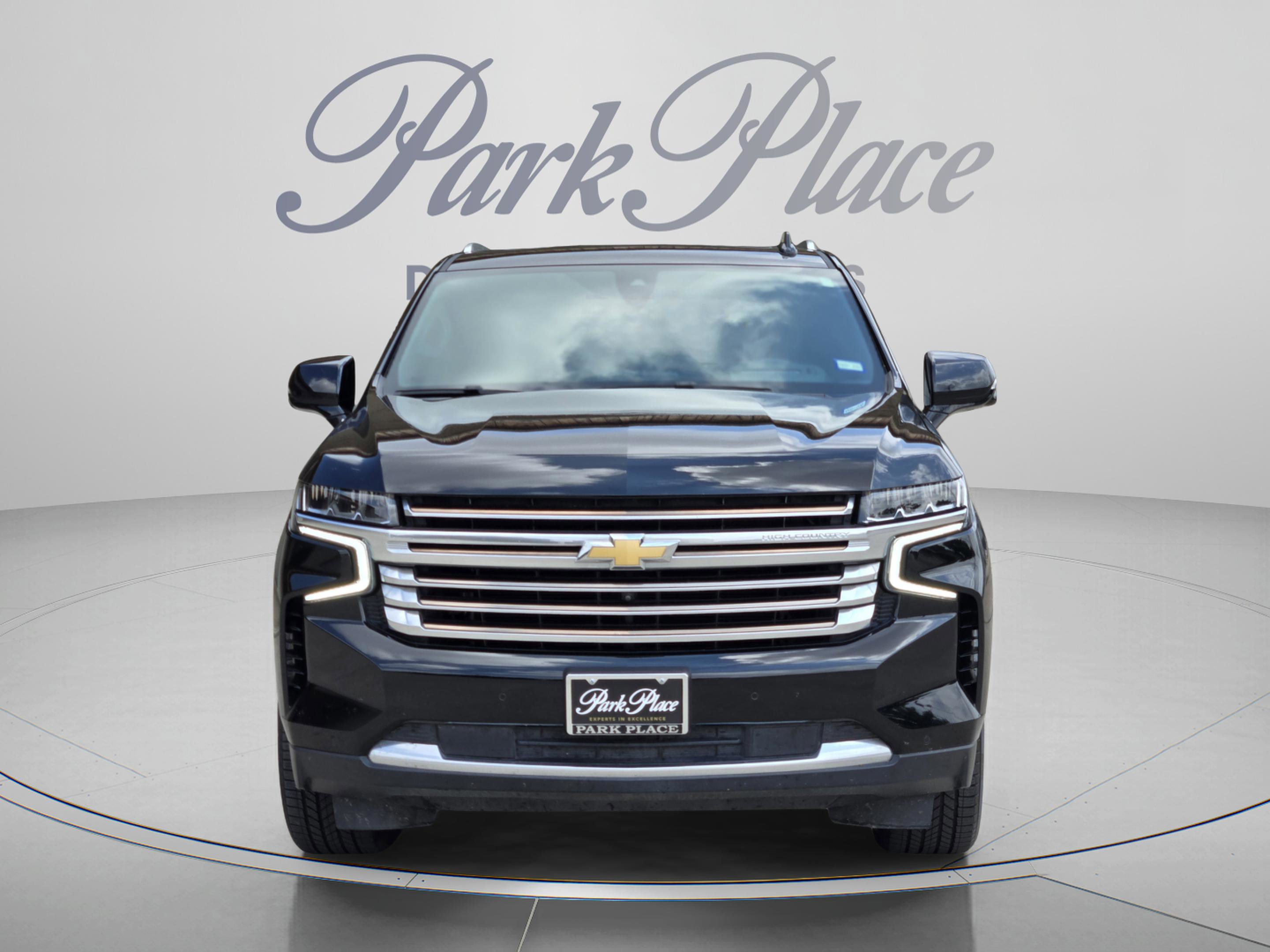 Used 2021 Chevrolet Tahoe High Country w/ Premium Package RWD image 9