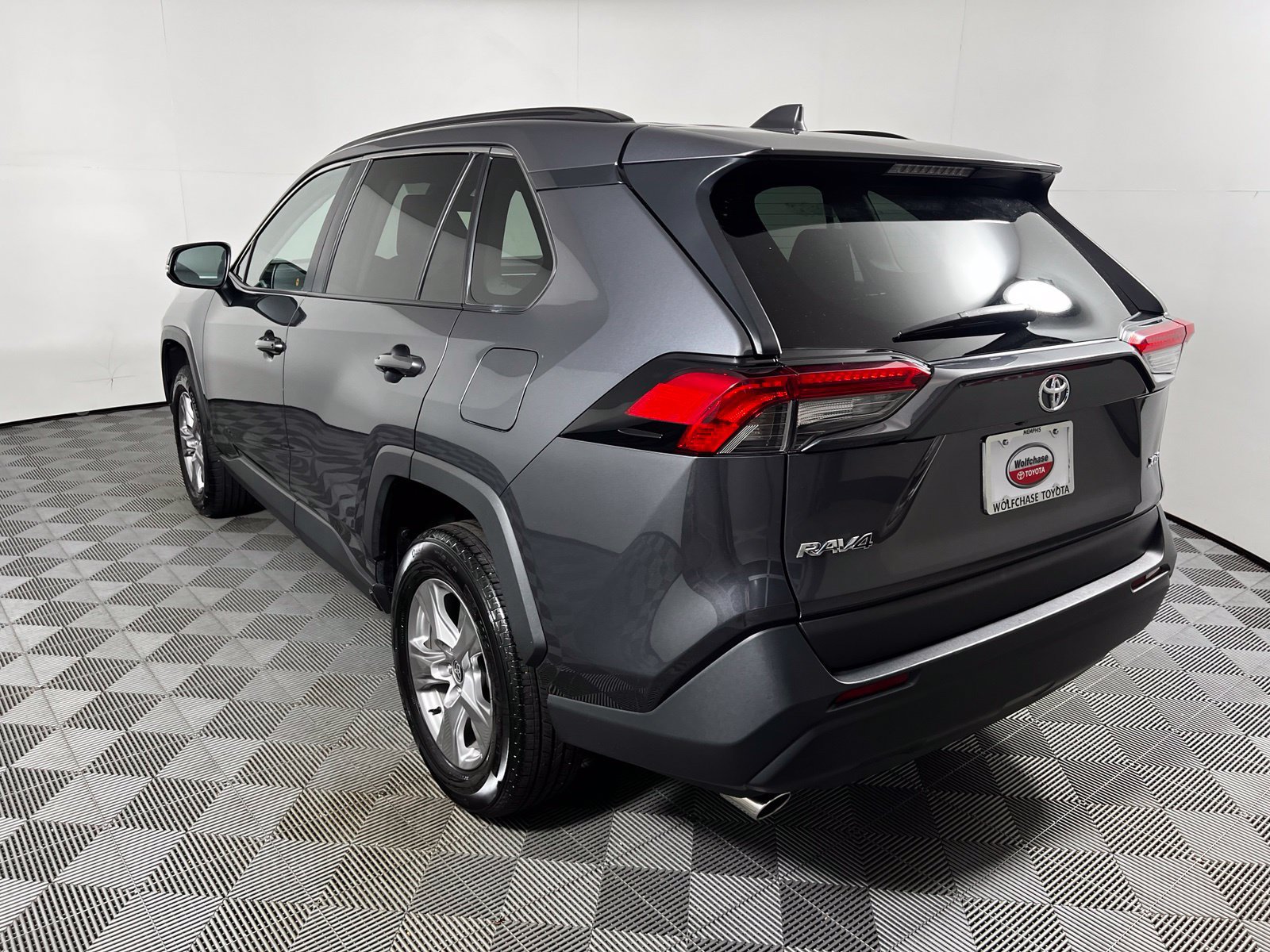 Certified 2025 Toyota RAV4 XLE FWD image 7