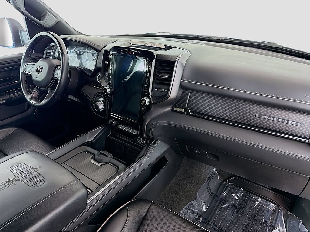 Used 2022 RAM 1500 Limited w/ Body-Colour Bumper Group AWD/4WD image 22