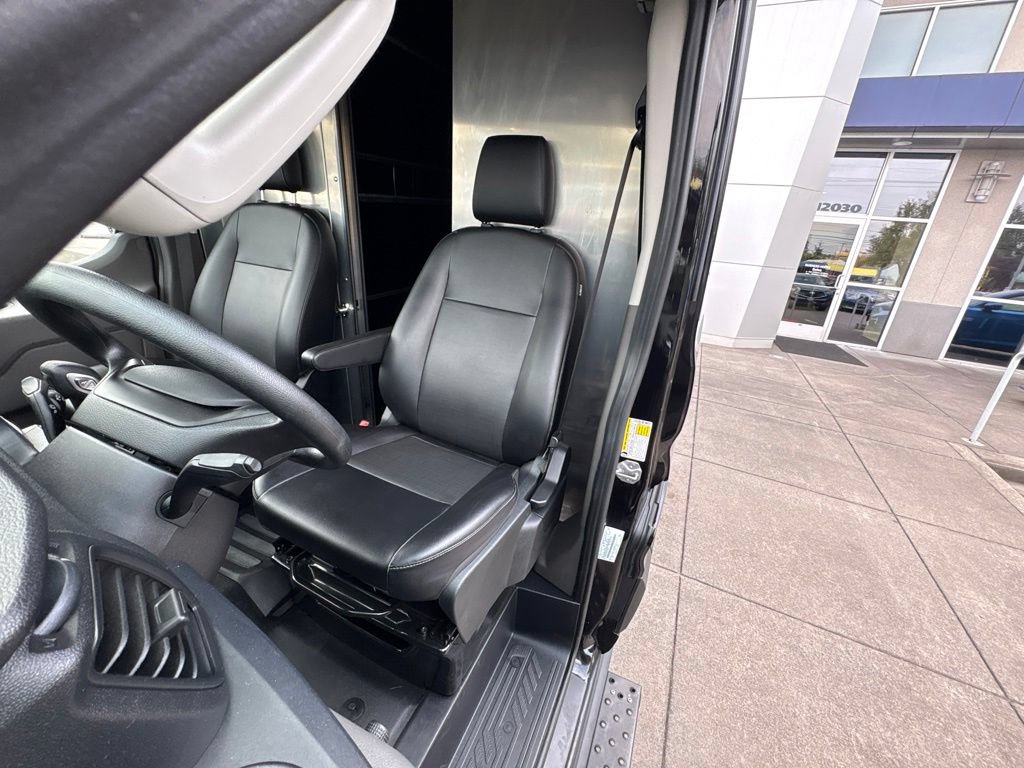 Used 2023 Ford Transit 250 148 High Roof Extended w/ Load Area Protection Package RWD image 12