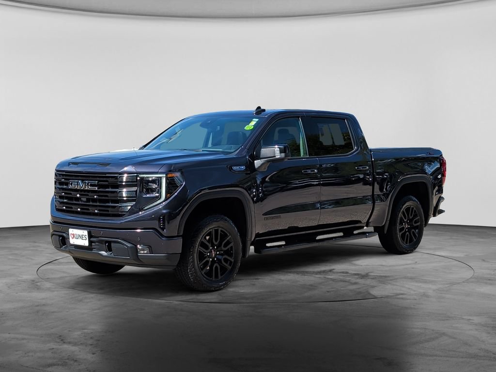 Used 2025 GMC Sierra 1500 Elevation w/ Elevation Premium Package AWD/4WD image 3