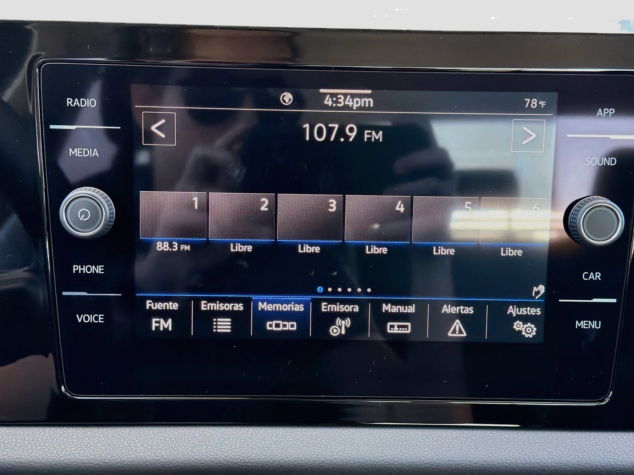 New 2027 Volkswagen Jetta S FWD image 29