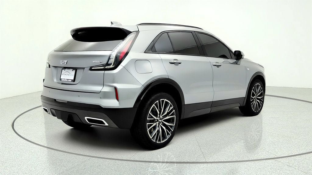 Used 2024 Cadillac XT4 Sport FWD image 5