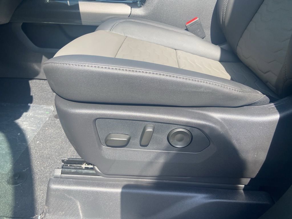 New 2026 Chevrolet Silverado 1500 ZR2 image 8