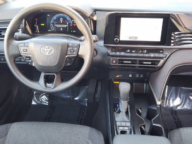Used 2026 Toyota Camry LE FWD image 27