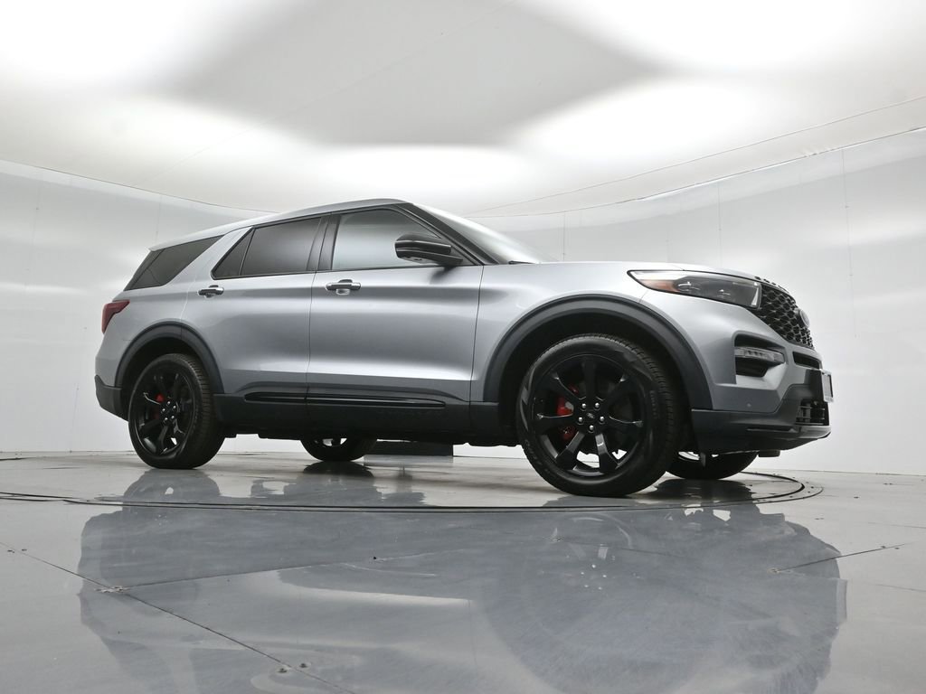 Used 2022 Ford Explorer ST w/ Equipment Group 401A AWD/4WD image 4