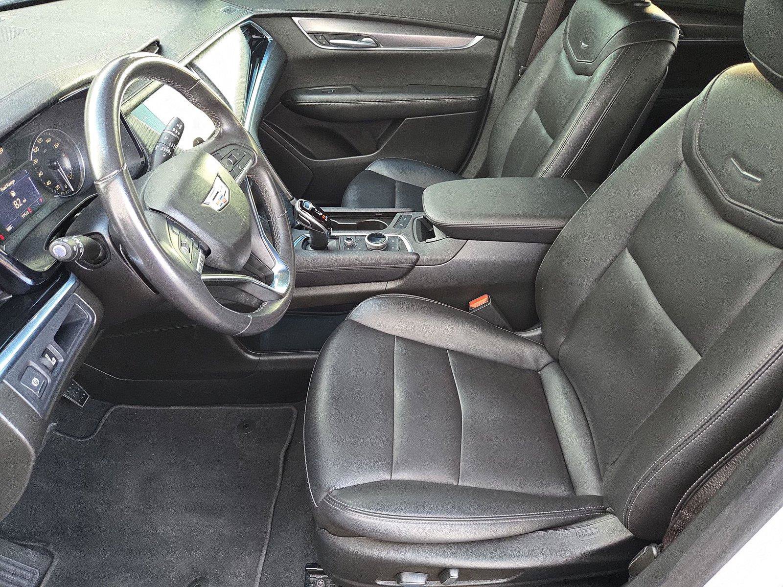 Used 2023 Cadillac XT6 Luxury FWD image 11