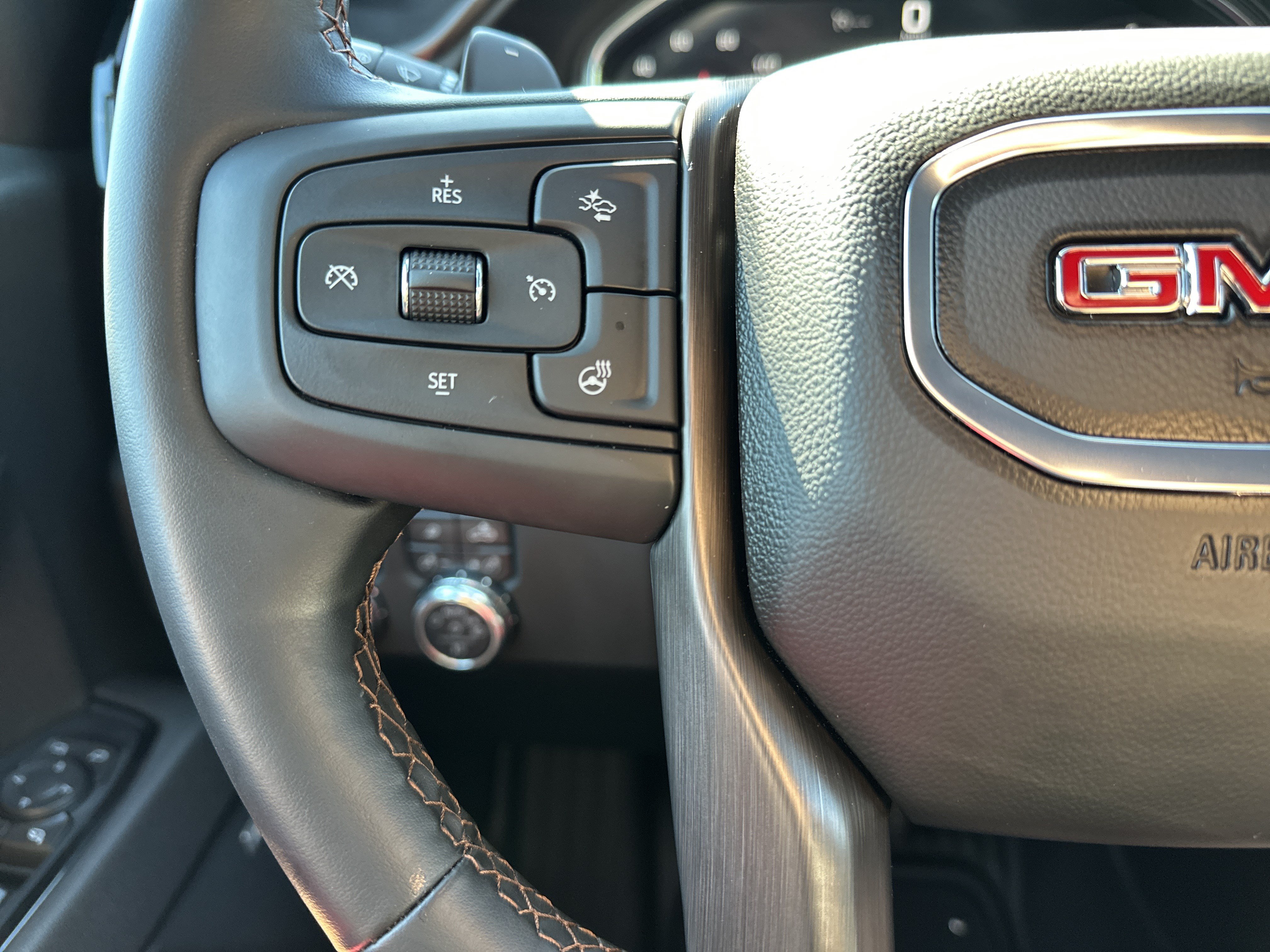 Used 2026 GMC Sierra 1500 AT4 w/ AT4 Premium Package AWD/4WD image 18