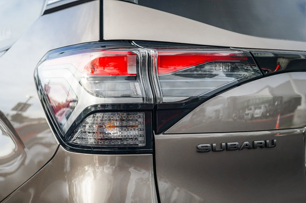 Certified 2025 Subaru Forester Premium image 9