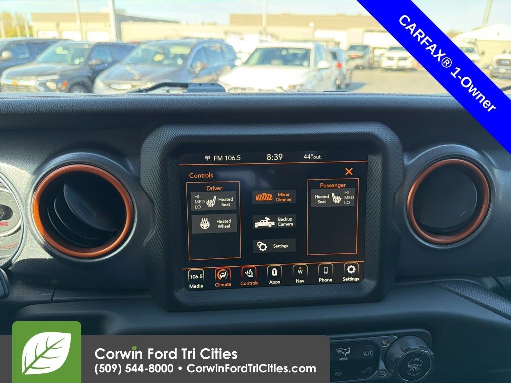 Used 2022 Jeep Gladiator Mojave w/ Cold Weather Group image 11