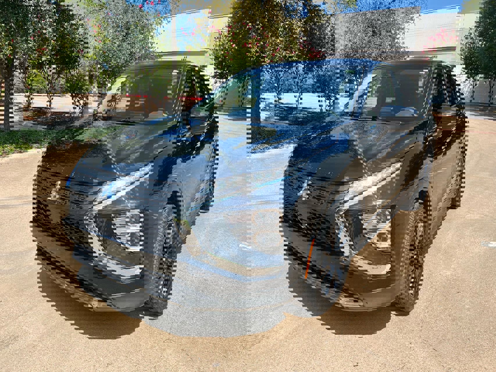 Used 2023 Mitsubishi Eclipse Cross LE