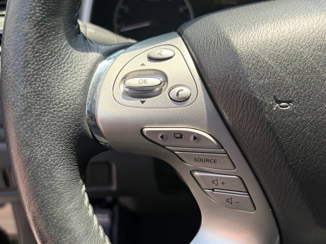 Used 2018 Nissan Murano SL w/ Moonroof Package AWD/4WD image 17