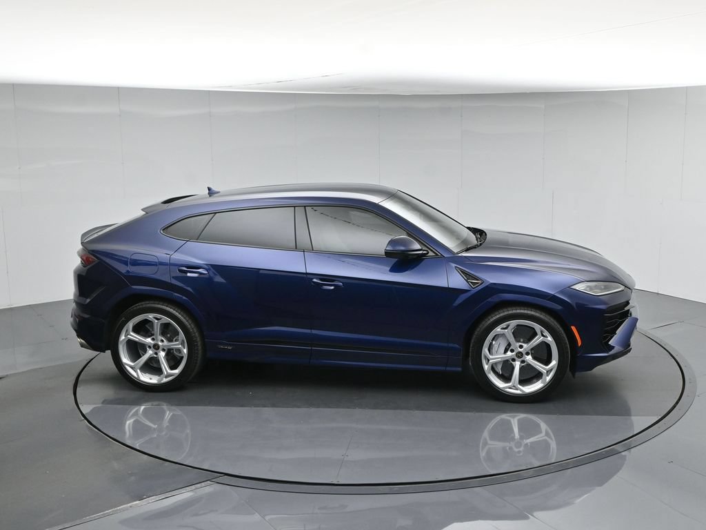 Used 2026 Lamborghini Urus SE AWD/4WD image 41