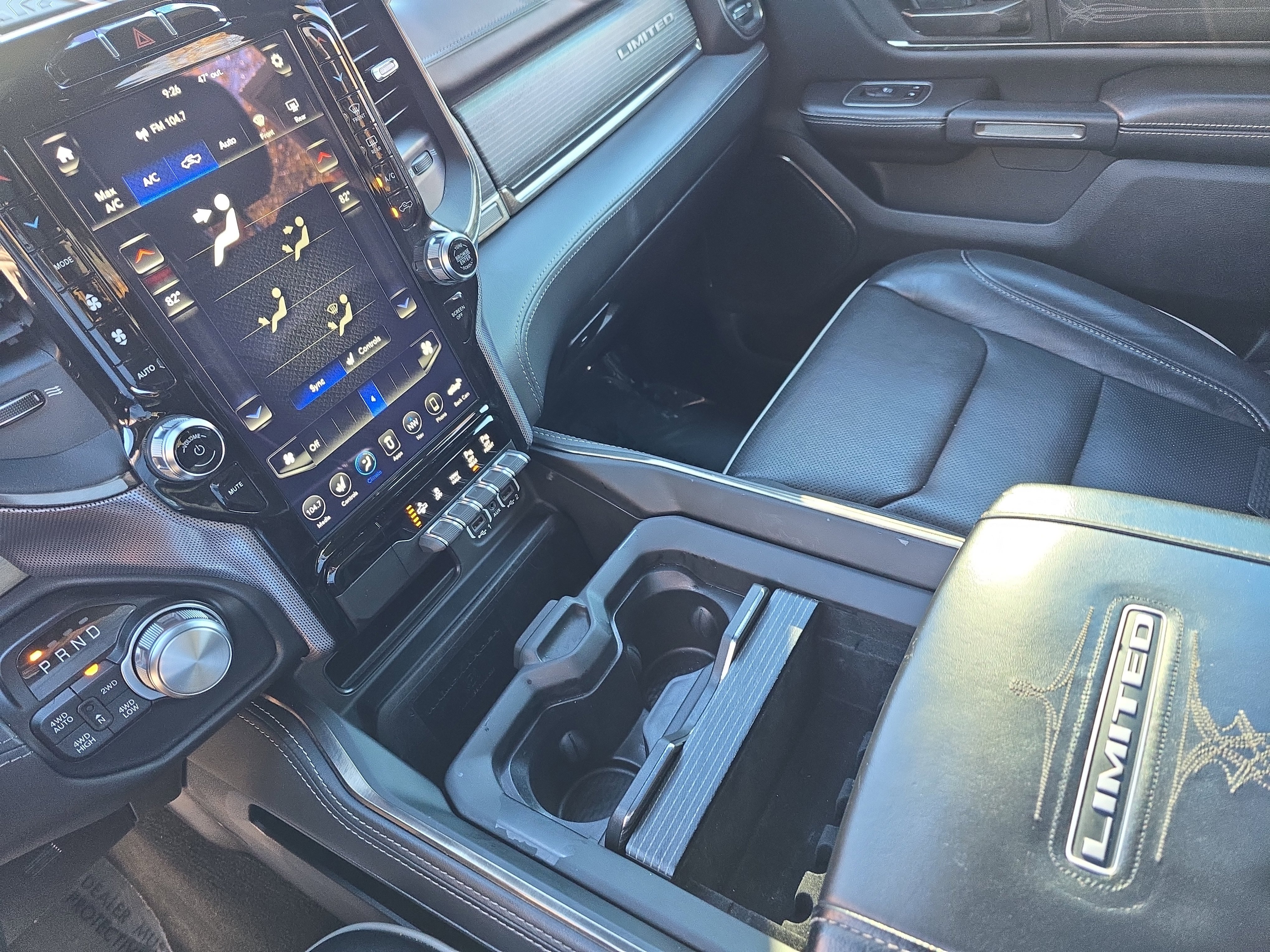 Used 2020 RAM 1500 Limited w/ Body Color Bumper Group image 24