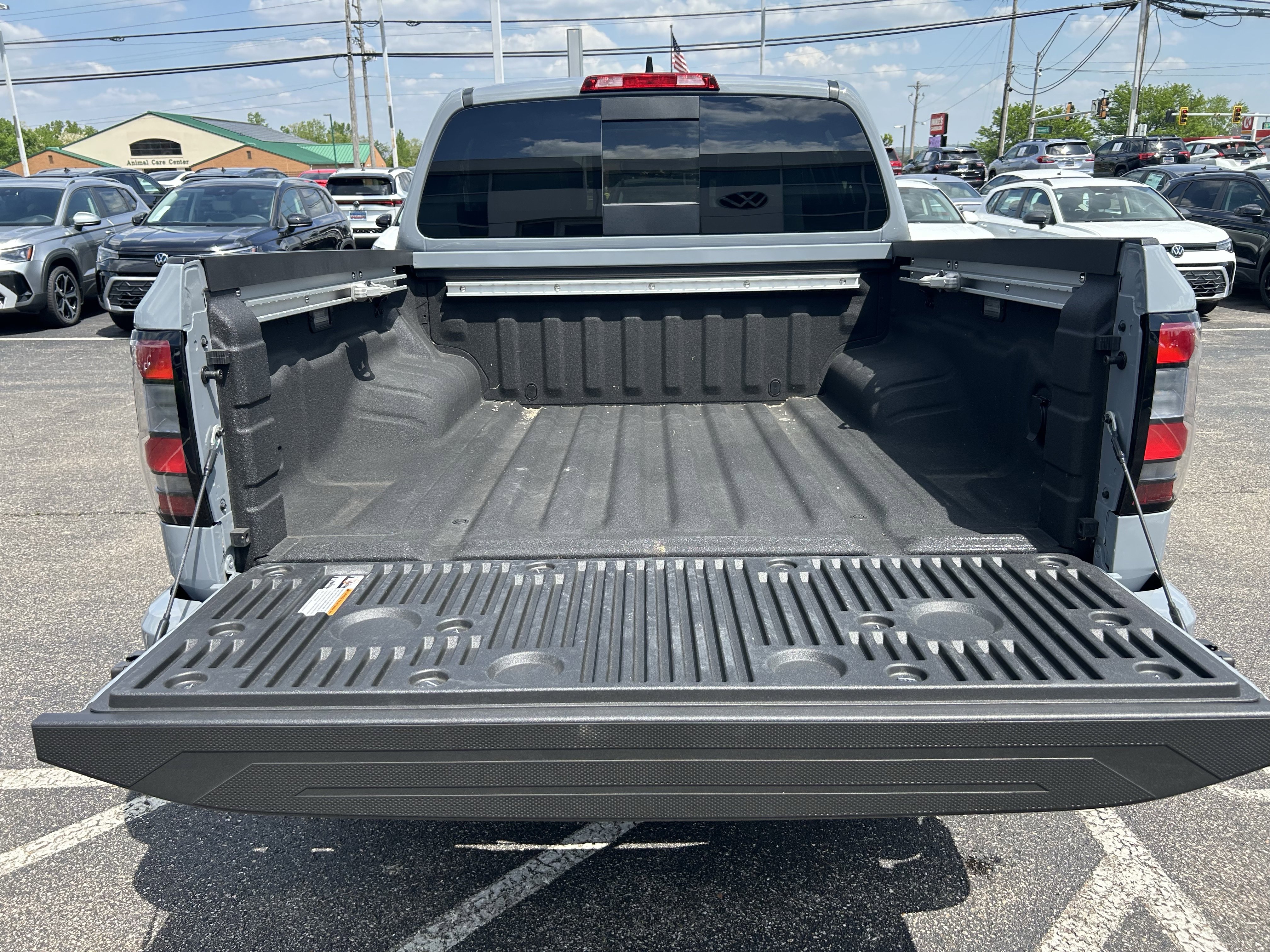 Used 2025 Nissan Frontier PRO-4X w/ Pro Premium Package AWD/4WD image 27