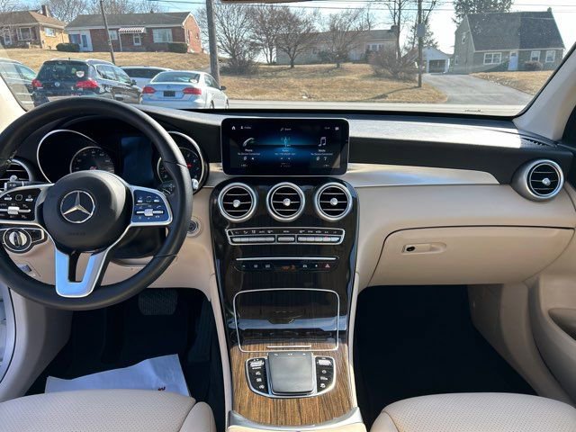 Used 2020 Mercedes-Benz GLC 300 image 28