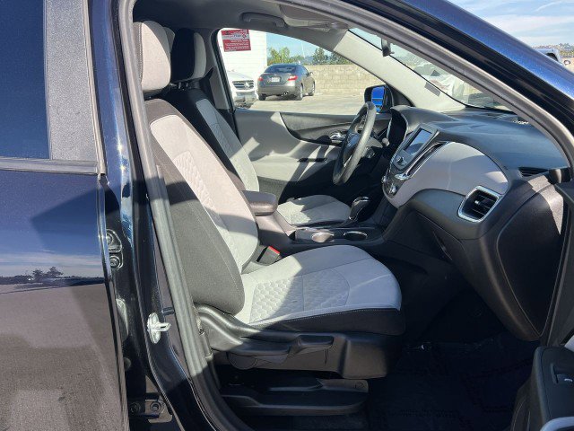 Used 2020 Chevrolet Equinox LS w/ LS Convenience Package image 27