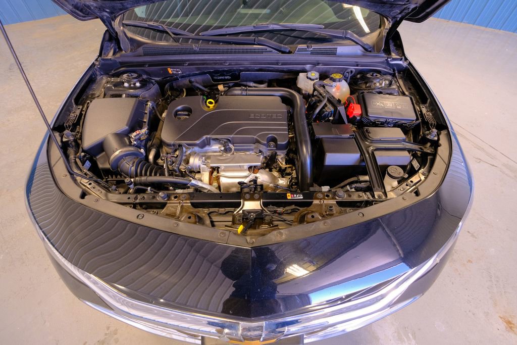 Used 2024 Chevrolet Malibu LT image 40