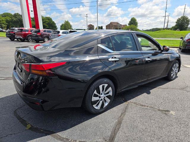 Certified 2022 Nissan Altima 2.5 S FWD image 7