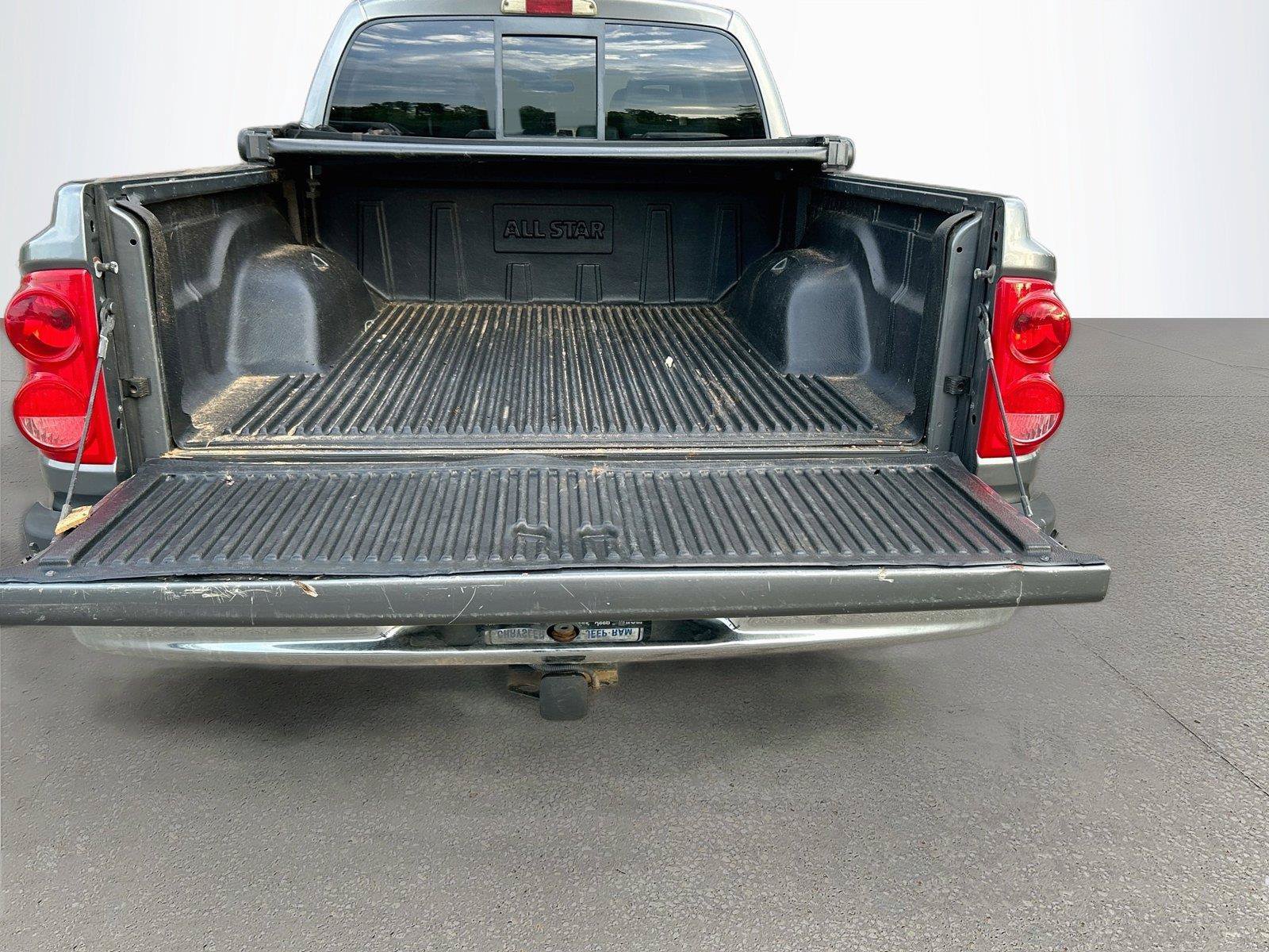 Used 2005 Dodge Dakota SLT RWD image 13