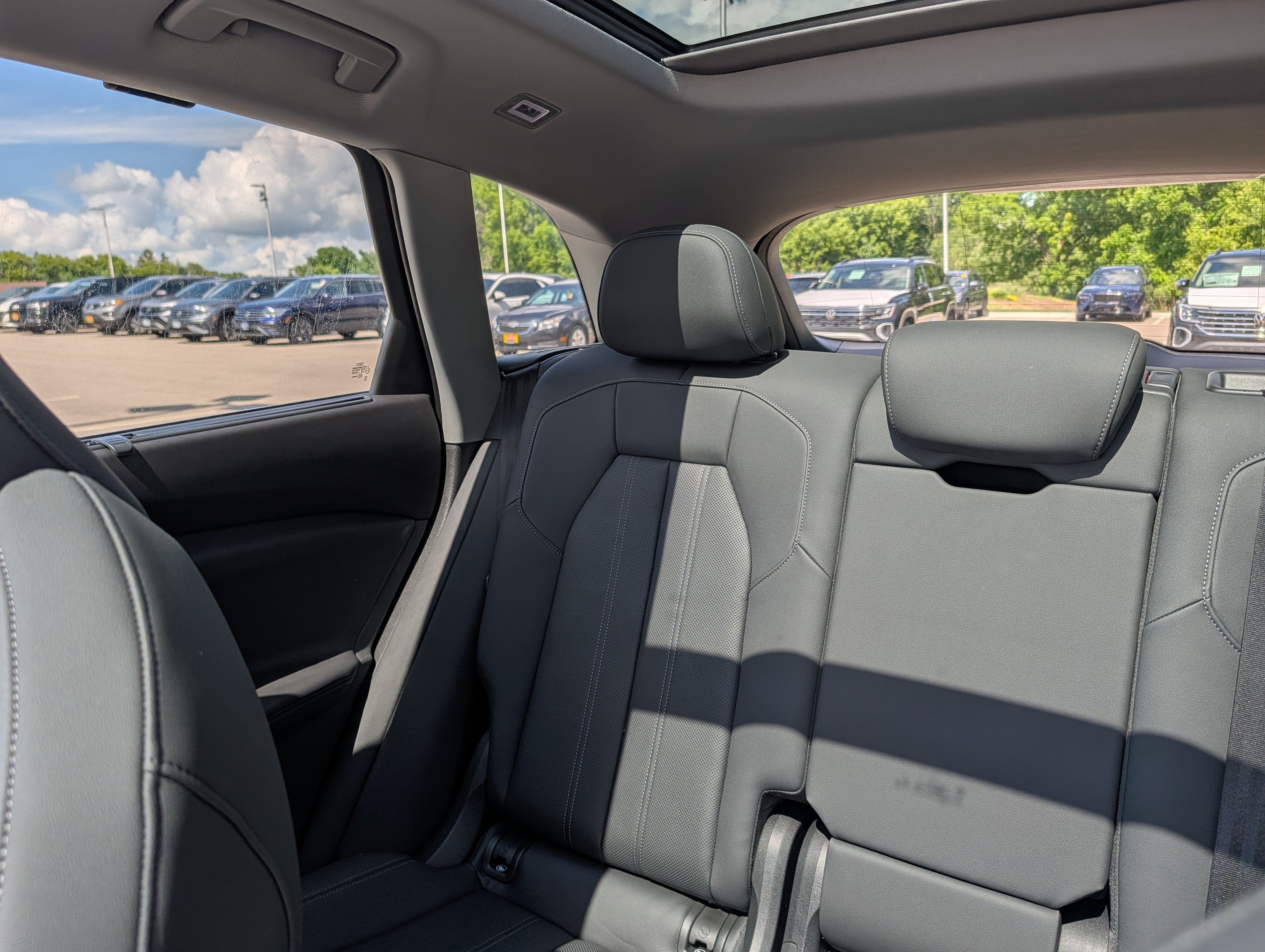 Certified 2025 Audi Q5 Premium Plus w/ Premium Plus AWD/4WD image 12