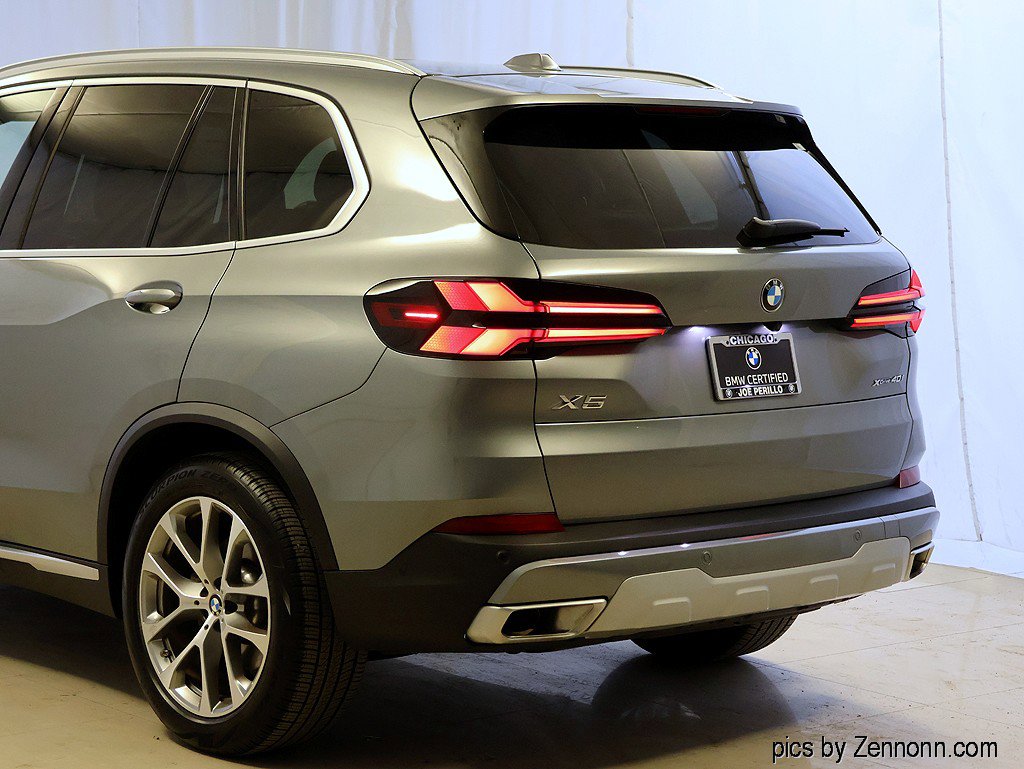 Certified 2025 BMW X5 xDrive40i w/ Premium Package image 8